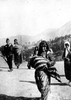 Genocidul Armean - foto preluat de pe cersipamantromanesc.wordpress.com