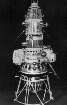 3 aprilie 1966: Stația sovietica ”Luna 10″ a devenit primul satelit artificial al Lunii - foto: ro.wikipedia.org