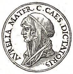 Aurelia Cotta or Aurelia (May 21, 120 BCE – July 31, 54 BCE) was the mother of Roman dictator Gaius Julius Caesar (100 BCE – 44 BCE) - foto - en.wikipedia.org