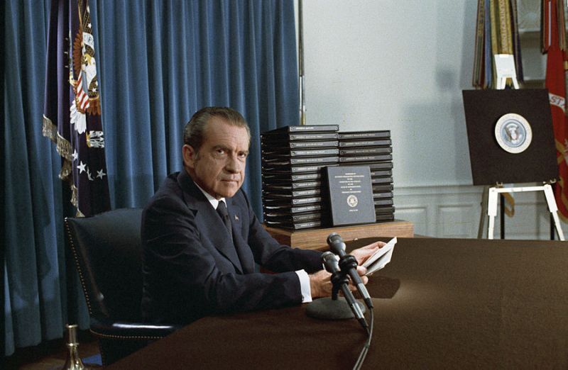 Nixon anunță publicarea stenogramelor după înregistrările Watergate la 29 aprilie 1974 - foto: ro.wikipedia.org