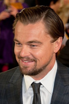Leonardo Wilhelm DiCaprio (n. 11 noiembrie 1974, Los Angeles, California), actor și producător de film american -  foto (DiCaprio în 2014): ro.wikipedia.org
