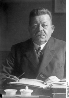 Friedrich Ebert (n. 4 februarie 1871 – d. 28 februarie 1925) a fost un om politic german, care a îndeplinit funcția de președinte al Germaniei în perioada 1919-1925 - foto: ro.wikipedia.org