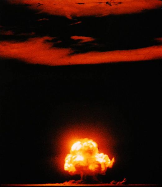 Primul test nuclear - Trinity - foto: ro.wikipedia.org