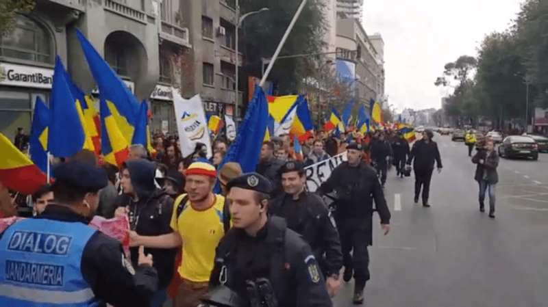 Marșul Unirii: LUPTĂ pentru Basarabia (Bucuresti, 22 octombrie 2016) - foto: (captrura video): Sergiu Nicolae Brega