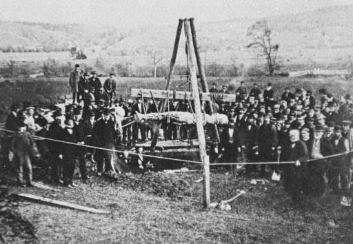 The Cardiff Giant being exhumed during October 1869 - foto preluat de pe en.wikipedia.org