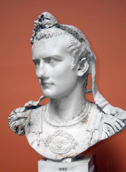 Caligula (latină: Caius Iulius Caesar Augustus Germanicus, 31 august 12 d.Hr. - 24 ianuarie 41 d.Hr.), de asemenea, cunoscut sub numele de Gaius, a fost Împărat Roman intre anii 37-41 - foto preluat de pe ro.wikipedia.org