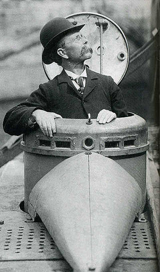 John Philip Holland  (24/28/29 februarie 1841 – 12 august 1914) a fost un inginer irlandez care a dezvoltat primul submarin  modern, acceptat de U.S. Navy; - foto preluat de pe en.wikipedia.org