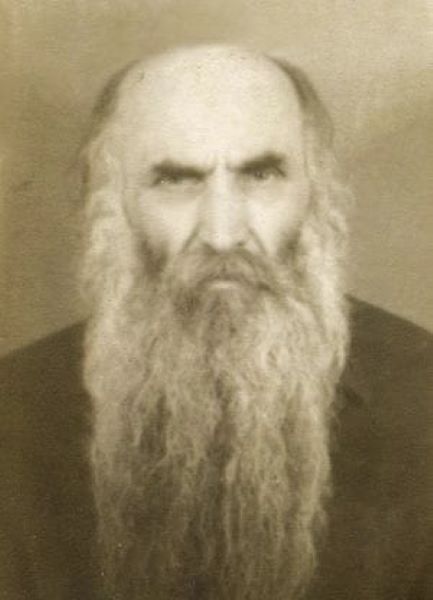 Părintele Iov Volănescu (n.12 aprilie 1903 - d. 19 ianuarie 1976) Ieromonahul de la Mănăstirea Hodoş-Bodrog, martir al Bisericii sub persecuţia comunistă -foto preluat de pe www.marturisitorii.ro