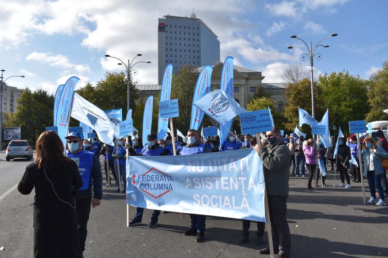 Federaţia Salariaţilor din Administraţia Publică Centrală şi Locală din România ”COLUMNA” – Protest (4 noiembrie 2020) - foto preluat de pe www.facebook.com/impreunapentruoadministratiemoderna