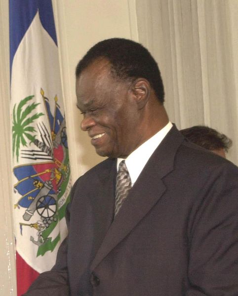 Boniface Alexandre (n. 31 iulie 1936, Ganthier, Ouest⁠, Haiti – d. 4 august 2023, Port-au-Prince, Haiti) a fost un avocat haitian, fost Șef al Curții Supreme de Justiție și fost președinte al statului Haiti (29 februarie 2004 - 14 mai 2006) - foto preluat de pe ro.wikipedia.org