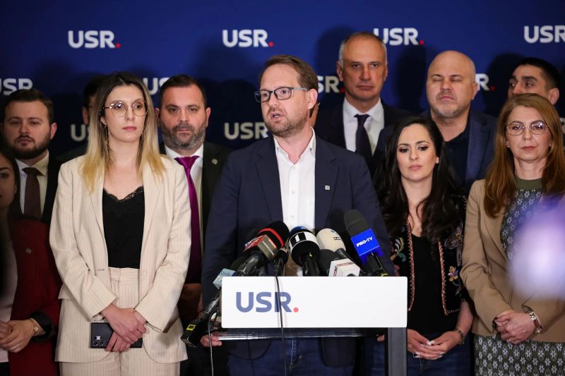 Declarații de presă susținute de președintele USR, Dominic Fritz